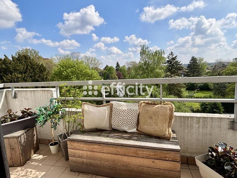 Appartement - 111 m² - 4 pièces