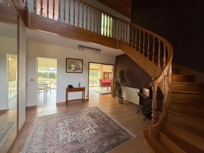 Maison de ville - 230 m² - 6 pièces