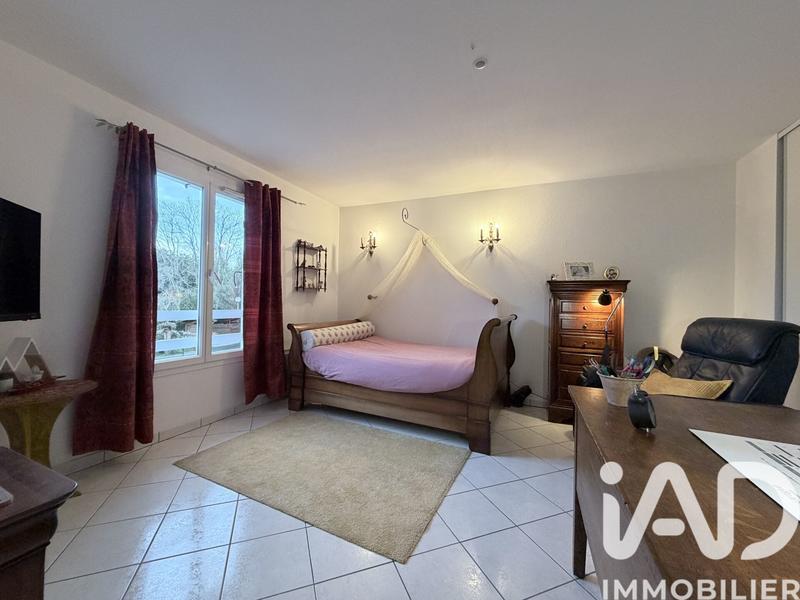 Appartement - 110 m² - 3 pièces