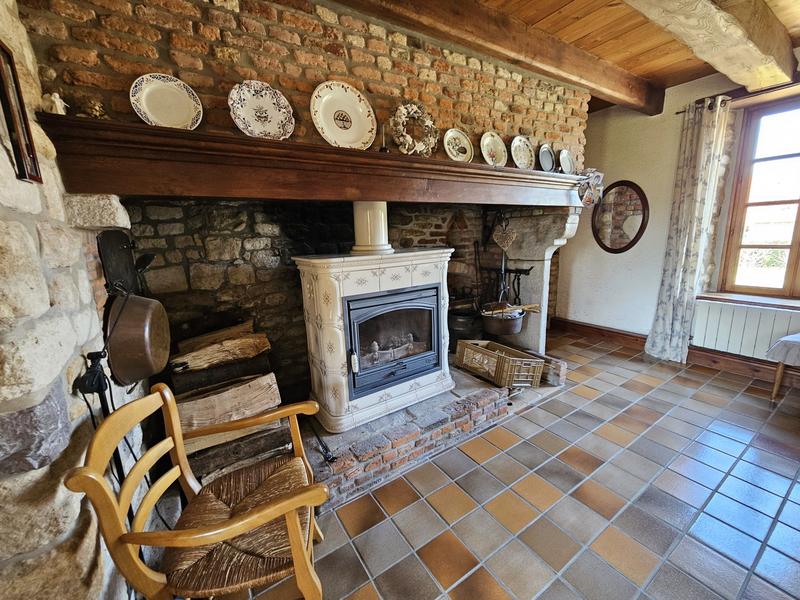 Maison - 240 m² - 6 pièces