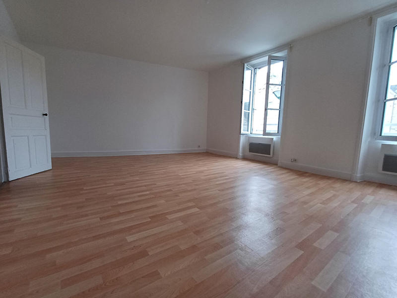 Appartement - 108 m² - 4 pièces