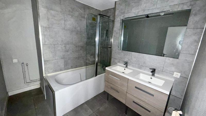 Appartement - 65 m² - 4 pièces