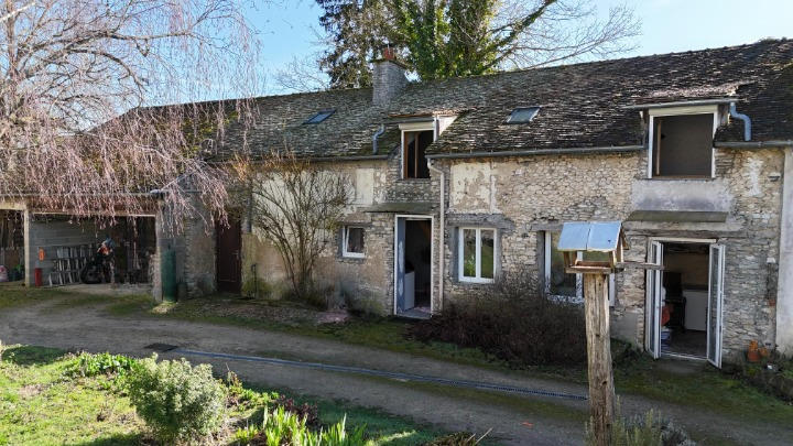 Maison - 90 m² - 2 pièces