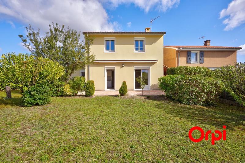 Maison - 96 m² - 4 pièces