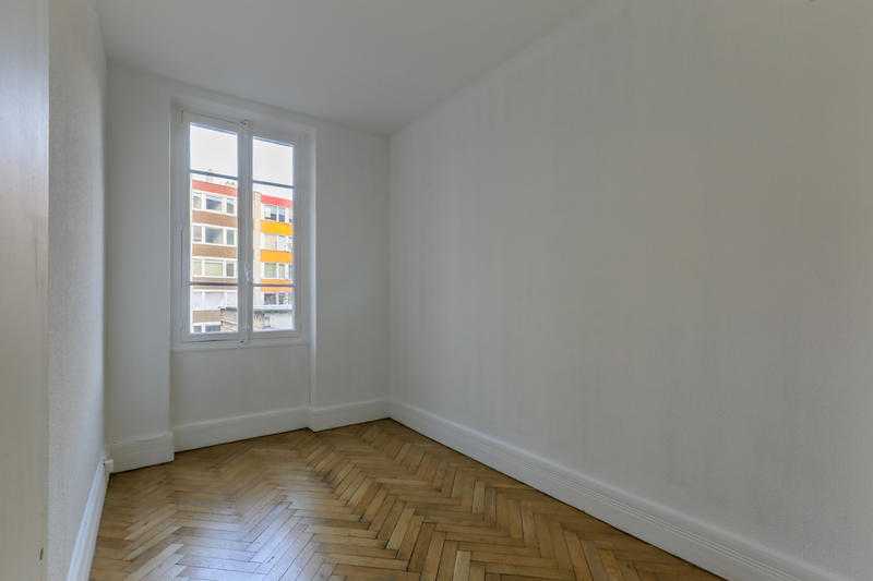 Appartement - 89 m² - 5 pièces