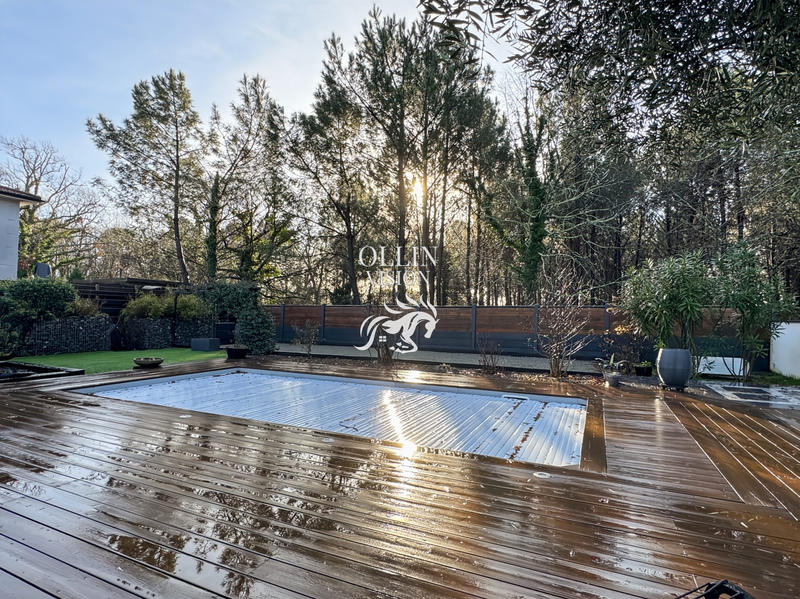 Villa - 175 m² - 6 pièces