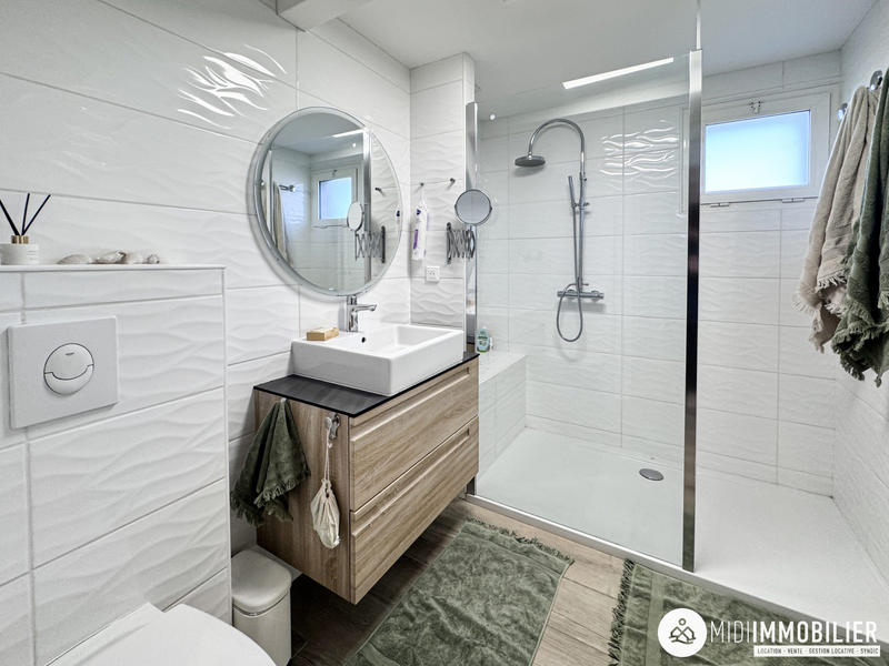 Maison - 222 m² - 4 pièces