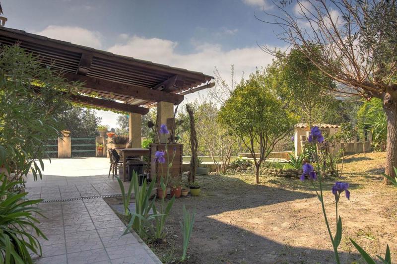 Maison - 188 m² - 6 pièces