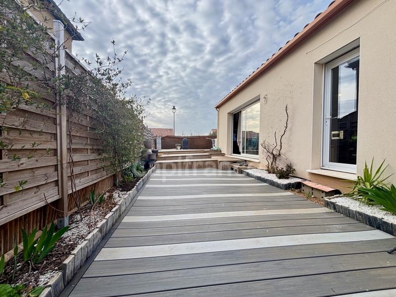 Maison - 98 m² - 5 pièces