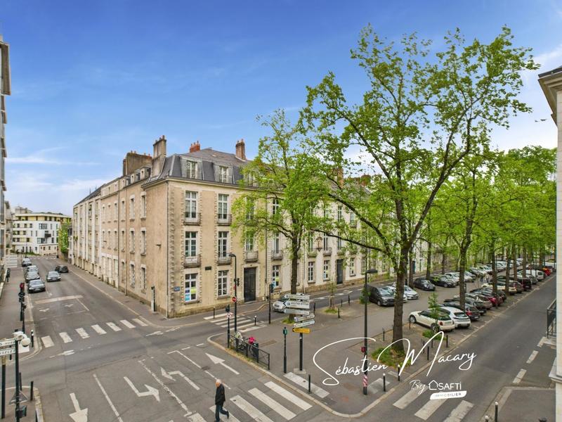 Appartement - 103 m² - 4 pièces