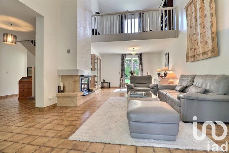 Maison - 144 m² - 7 pièces