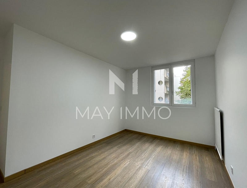 Appartement - 83 m² - 4 pièces