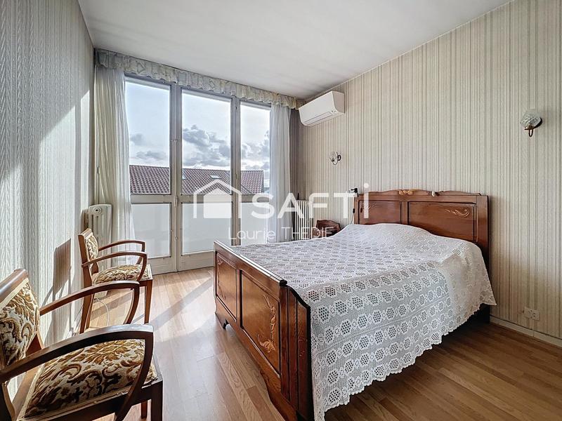 Maison - 98 m² - 5 pièces