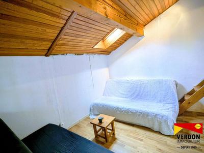 Studio - 24 m² - 1 pièce