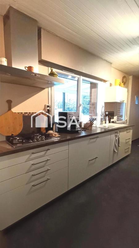 Maison - 190 m² - 9 pièces