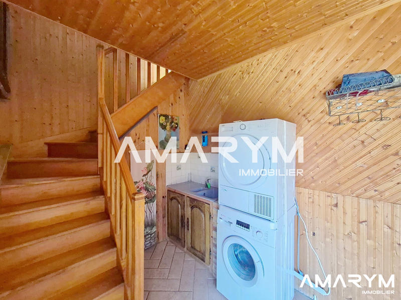 Maison traditionnelle - 143 m² - 8 pièces