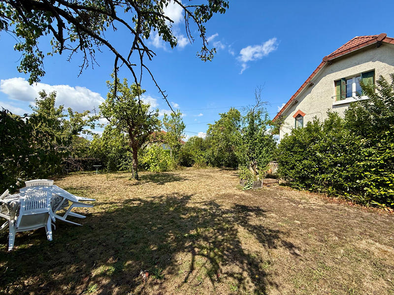 Maison - 94 m² - 5 pièces