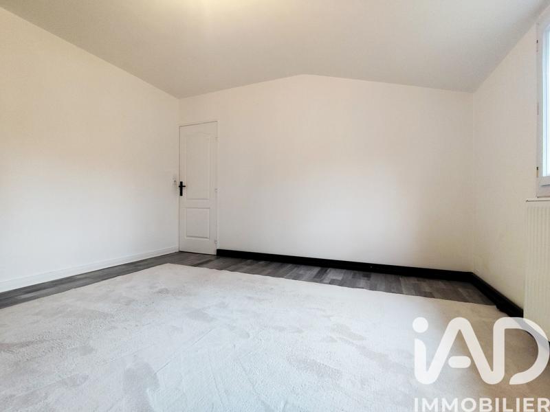 Maison - 111 m² - 6 pièces