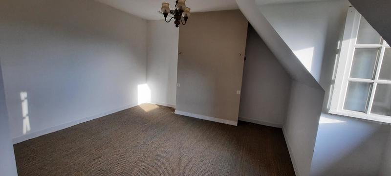 Maison - 137 m² - 6 pièces