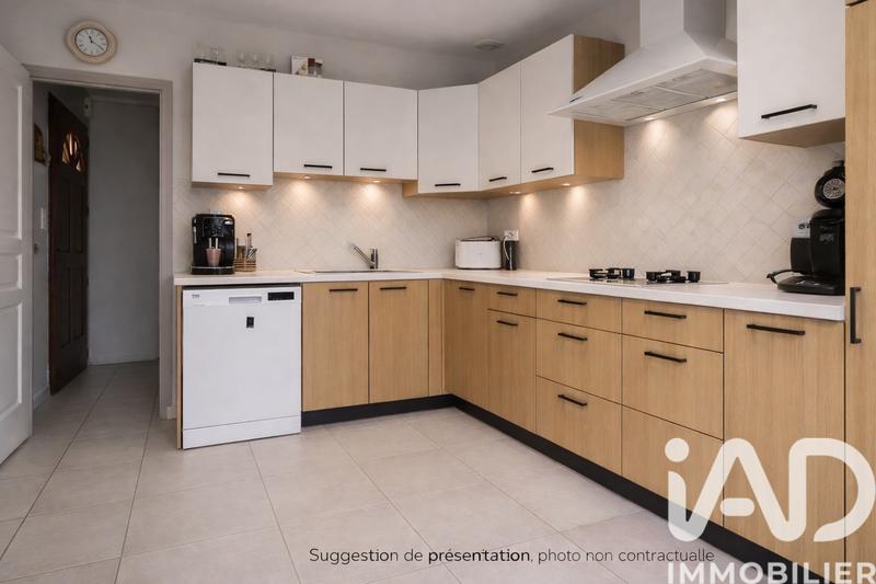 Maison - 136 m² - 6 pièces