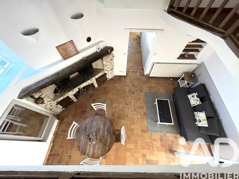 Maison - 154 m² - 7 pièces