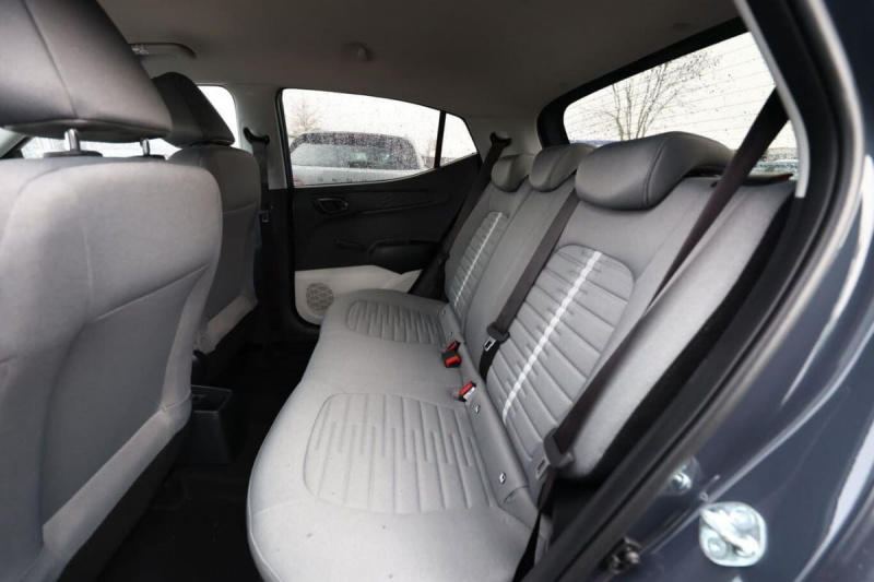 Hyundai i10 1.2 Mpi 79 At5