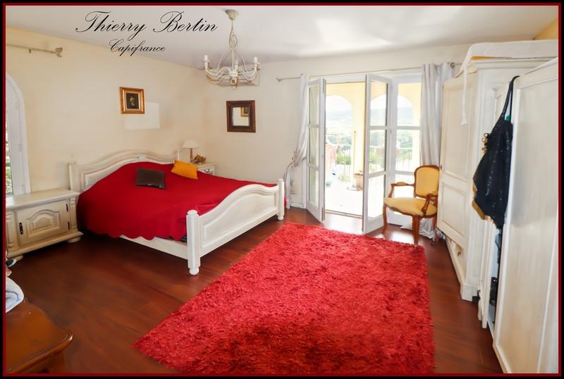 Appartement - 112 m² - 4 pièces