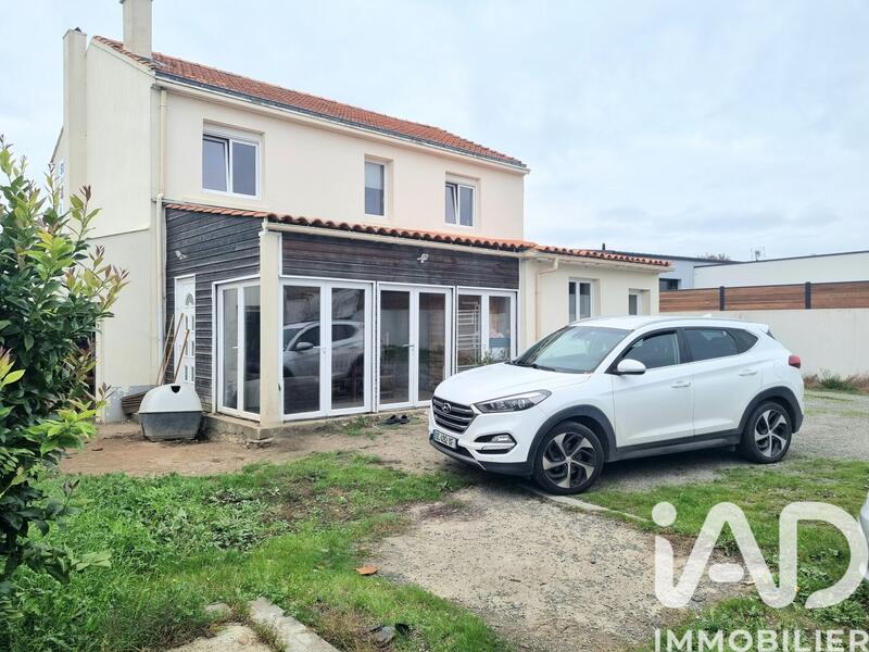 Maison - 119 m² - 7 pièces