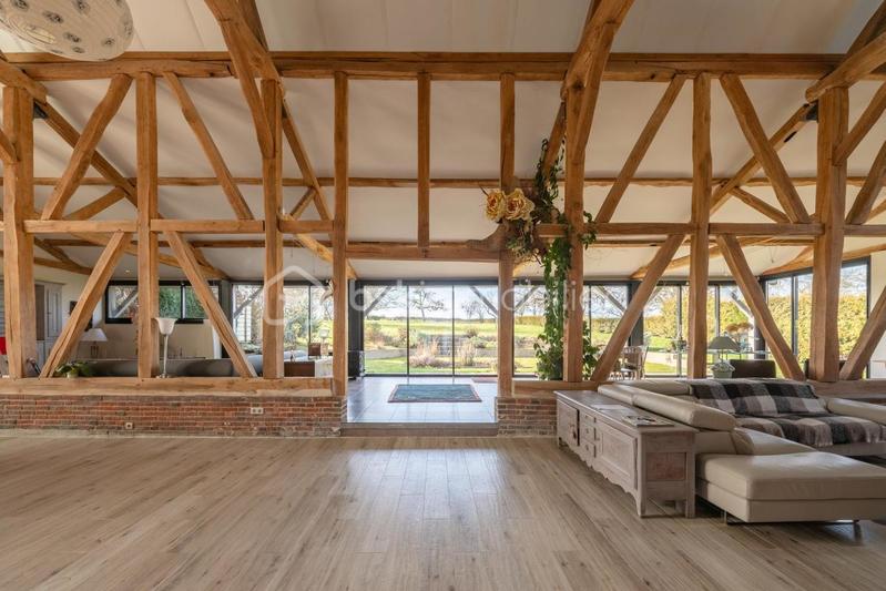 Longère - 390 m² - 11 pièces