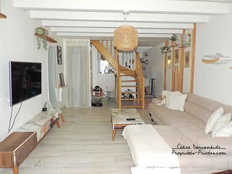 Maison - 77 m² - 3 pièces