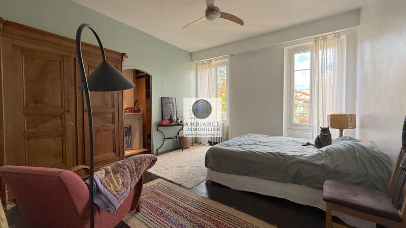 Maison - 176 m² - 8 pièces