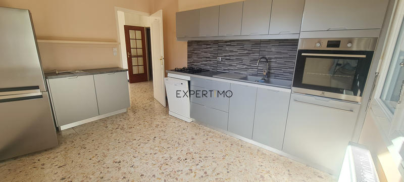 Maison - 139 m² - 6 pièces