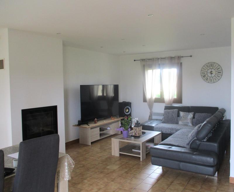 Villa - 94 m² - 5 pièces