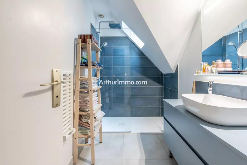 Maison - 142 m² - 6 pièces