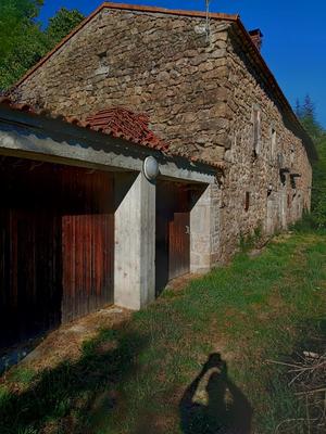 Maison - 250 m² - 6 pièces