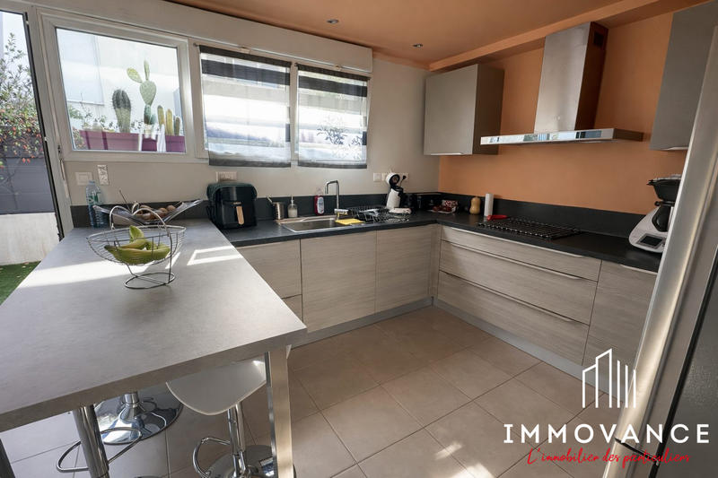 Maison - 91 m² - 4 pièces