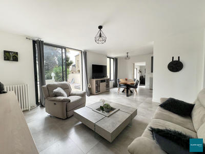 Maison ancienne - 131 m² - 6 pièces