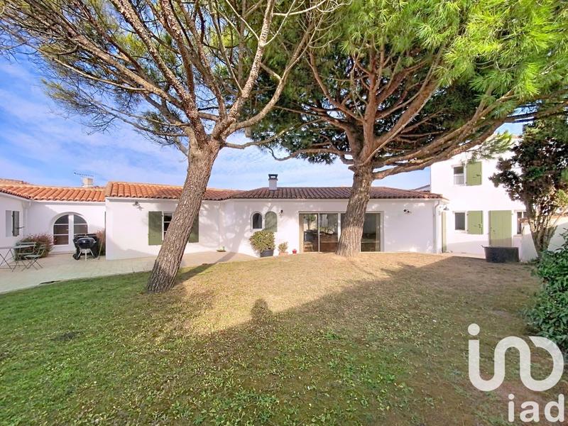 Maison de maîtres - 205 m² - 7 pièces