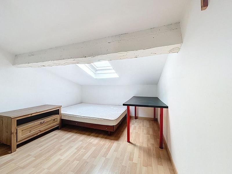 Appartement - 80 m² - 3 pièces