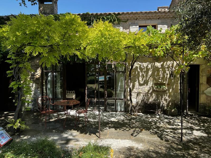 Mas - 460 m² - 14 pièces