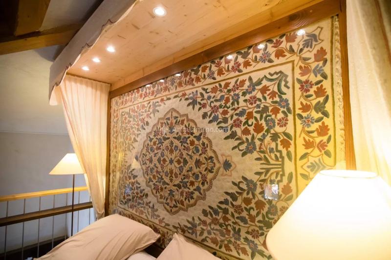 Maison - 557 m² - 20 pièces