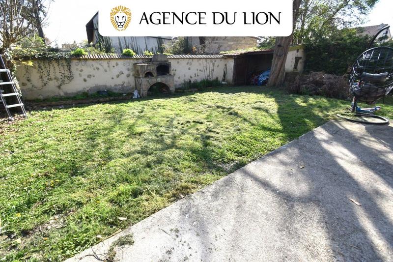 Maison - 111 m² - 6 pièces