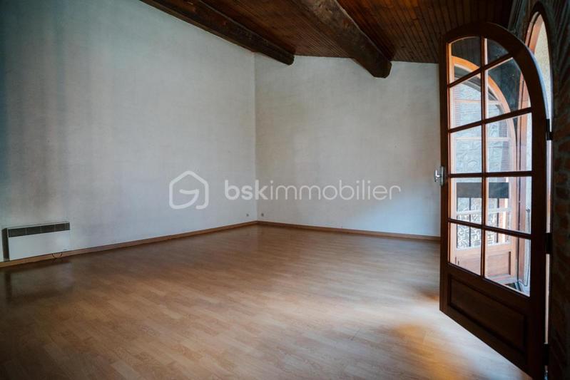 Immeuble - 270 m² - 6 pièces