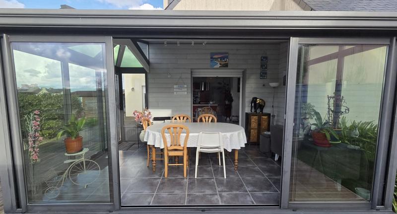 Maison contemporaine - 130 m² - 6 pièces