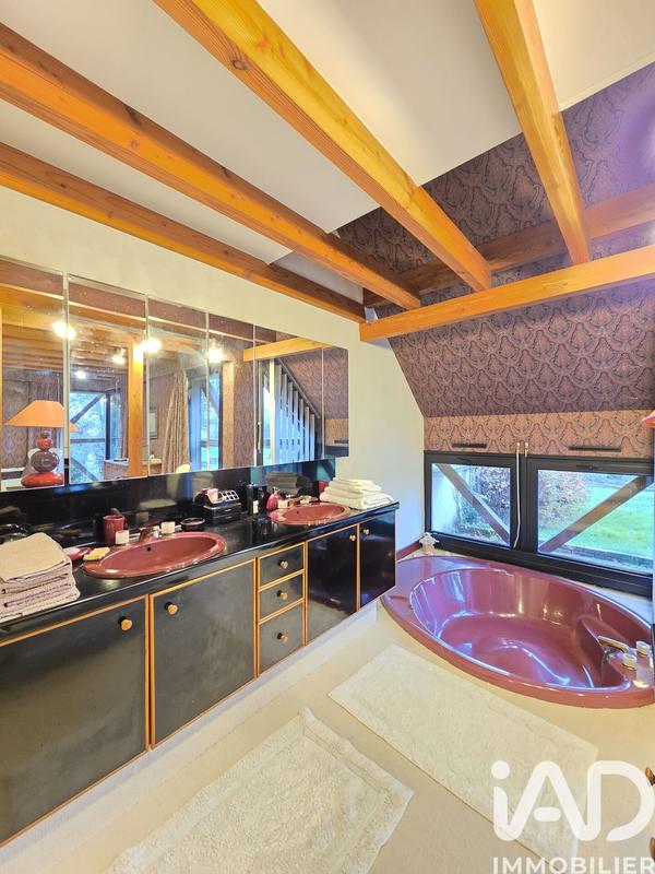 Maison de maîtres - 233 m² - 8 pièces