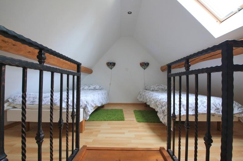 Propriété - 270 m² - 11 pièces