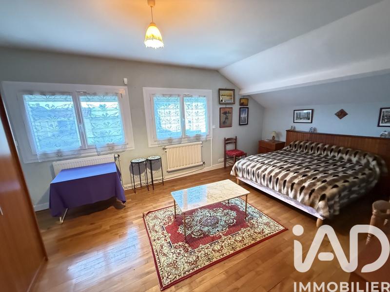 Maison - 145 m² - 6 pièces