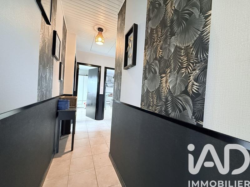 Maison - 162 m² - 9 pièces