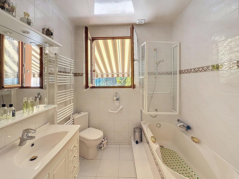 Maison ancienne - 90 m² - 5 pièces