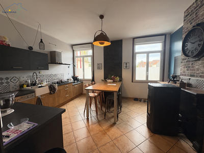 Maison - 130 m² - 7 pièces